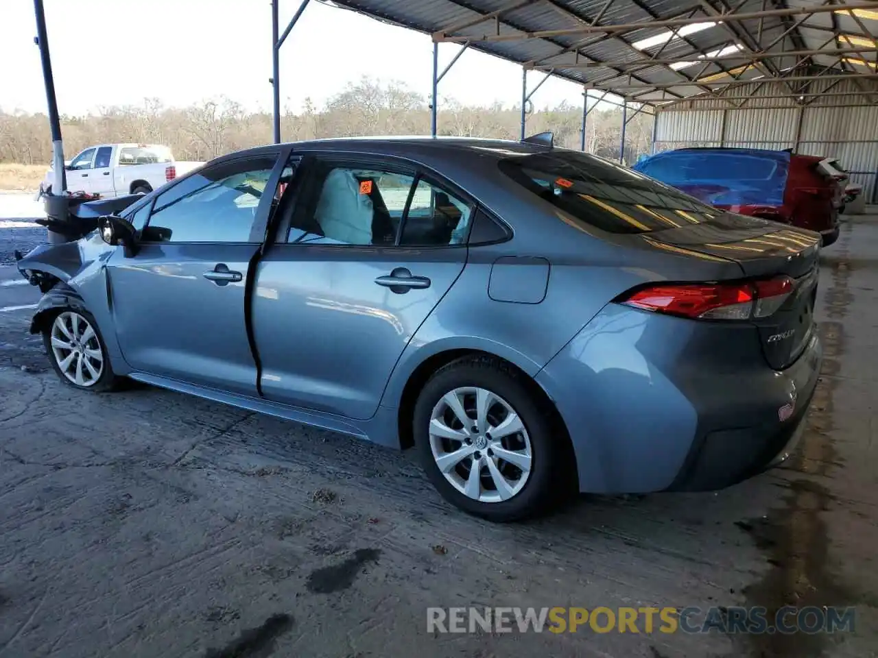 2 Photograph of a damaged car 5YFEPMAE0MP226425 TOYOTA COROLLA 2021