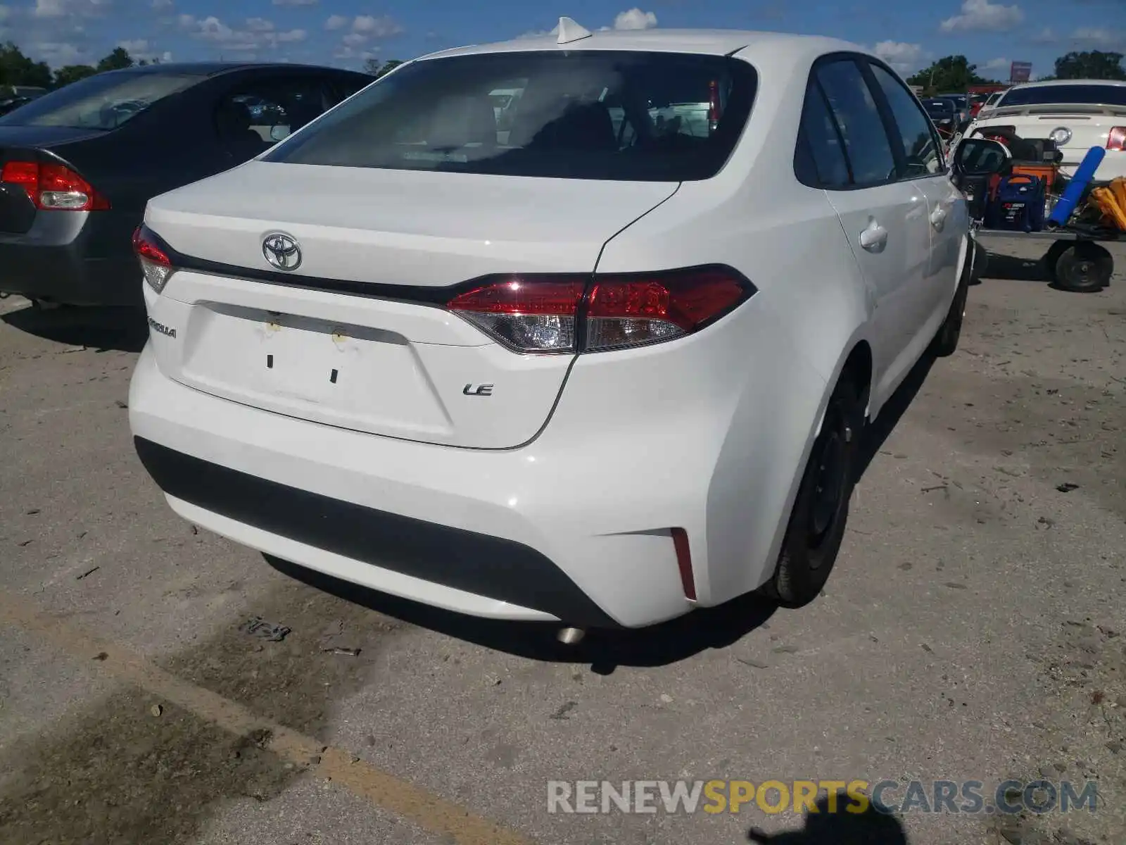 4 Photograph of a damaged car 5YFEPMAE0MP227400 TOYOTA COROLLA 2021