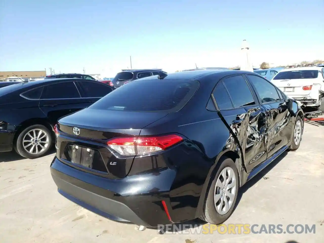 4 Photograph of a damaged car 5YFEPMAE0MP227431 TOYOTA COROLLA 2021