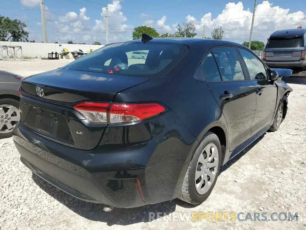 4 Photograph of a damaged car 5YFEPMAE0MP228174 TOYOTA COROLLA 2021