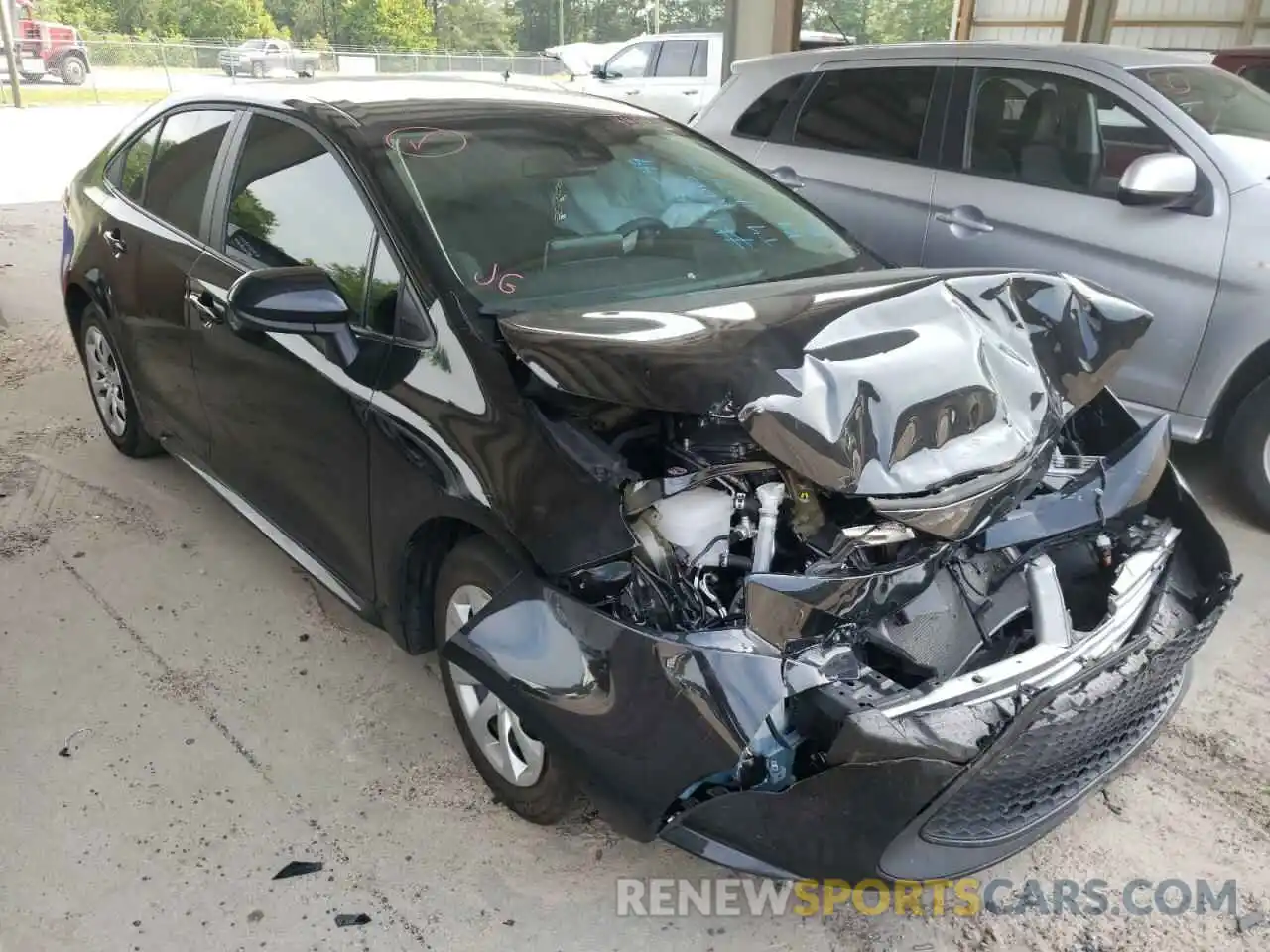 1 Photograph of a damaged car 5YFEPMAE0MP229924 TOYOTA COROLLA 2021