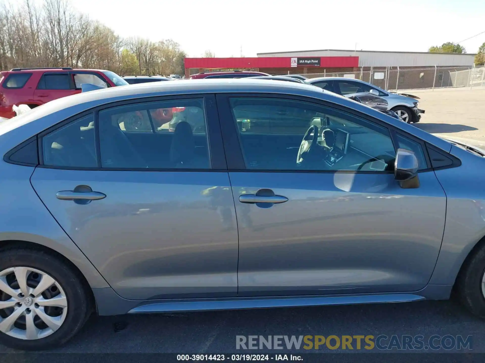 13 Photograph of a damaged car 5YFEPMAE0MP230314 TOYOTA COROLLA 2021