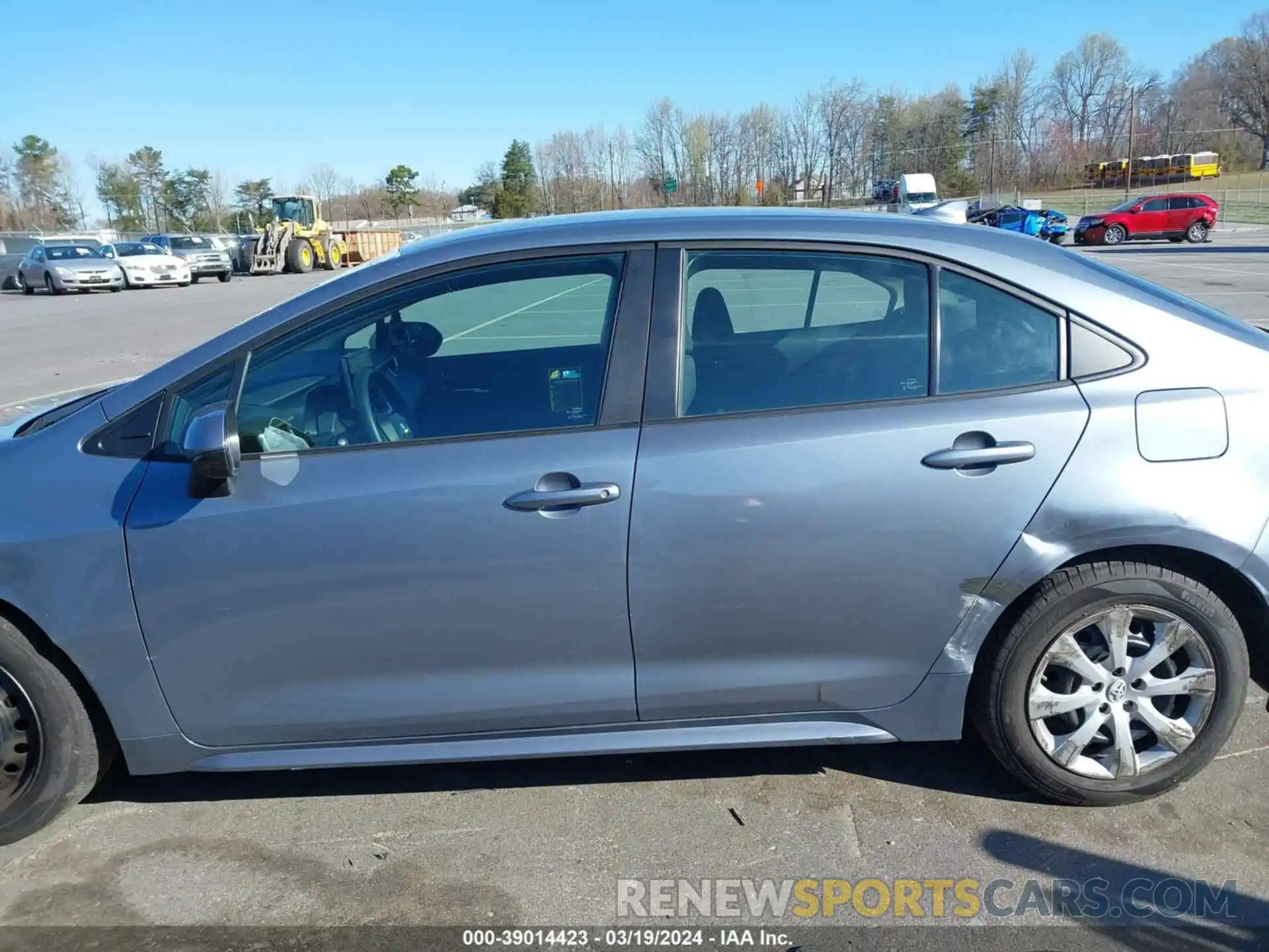 14 Photograph of a damaged car 5YFEPMAE0MP230314 TOYOTA COROLLA 2021