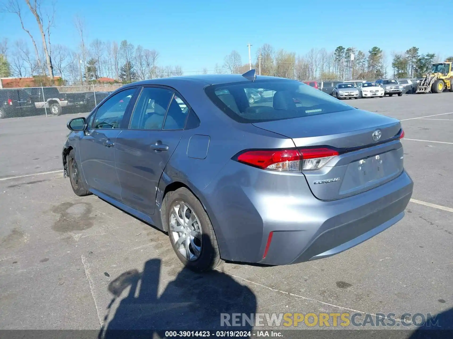 3 Photograph of a damaged car 5YFEPMAE0MP230314 TOYOTA COROLLA 2021