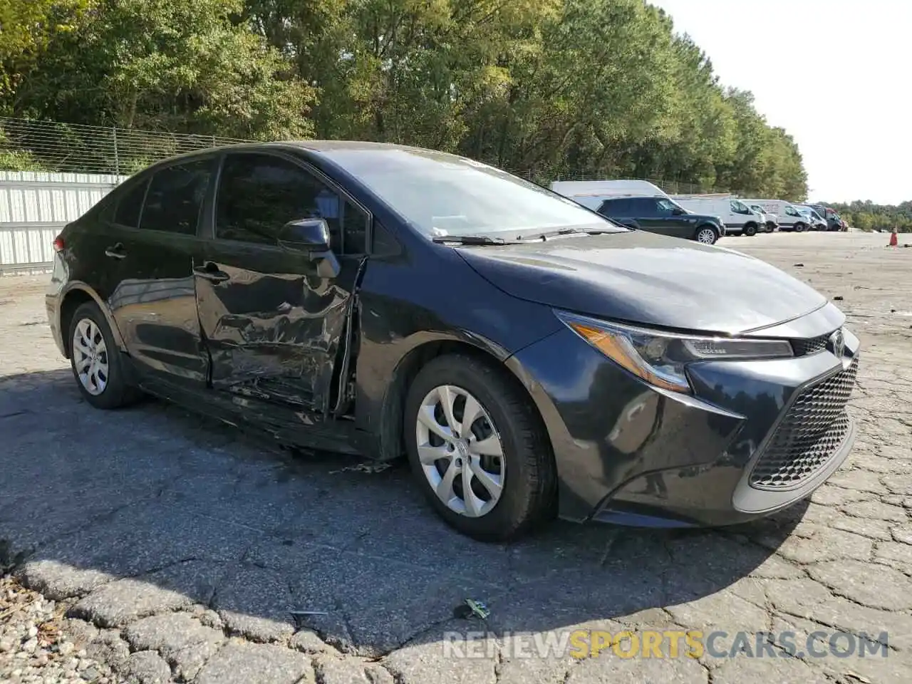 4 Photograph of a damaged car 5YFEPMAE0MP231740 TOYOTA COROLLA 2021