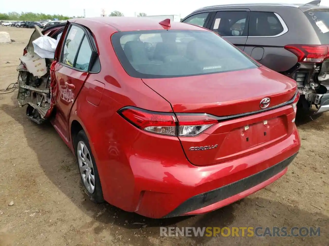 3 Photograph of a damaged car 5YFEPMAE0MP232208 TOYOTA COROLLA 2021