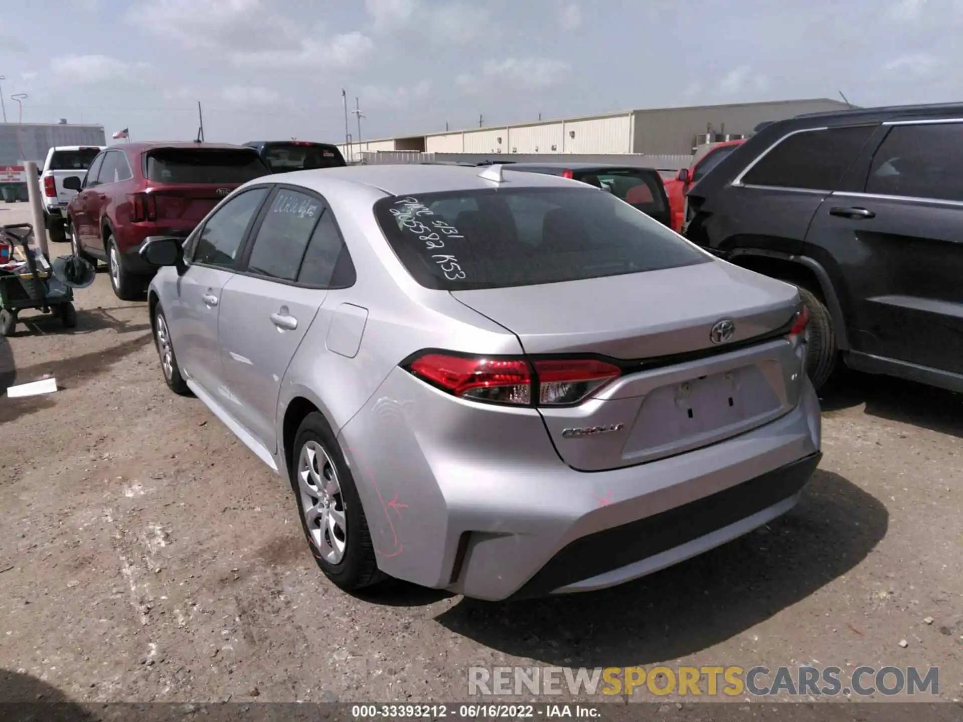 3 Photograph of a damaged car 5YFEPMAE0MP233438 TOYOTA COROLLA 2021