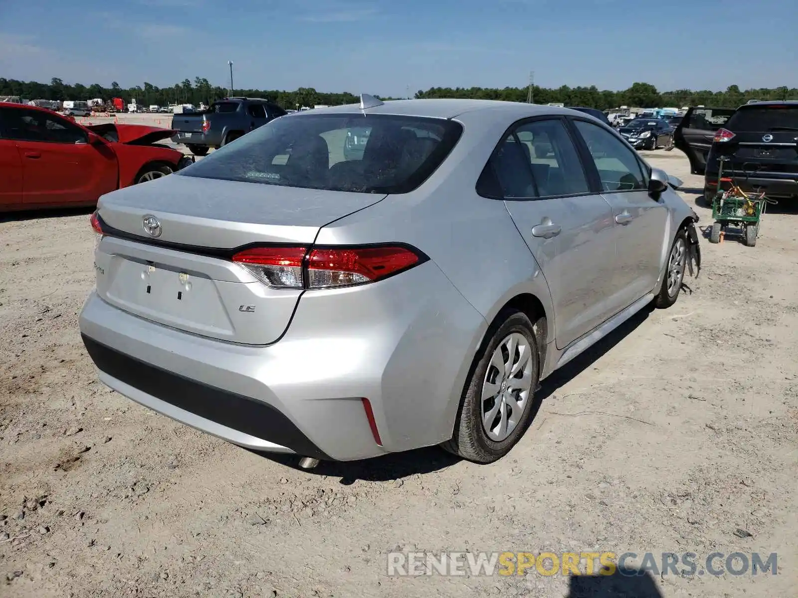 4 Photograph of a damaged car 5YFEPMAE0MP234590 TOYOTA COROLLA 2021