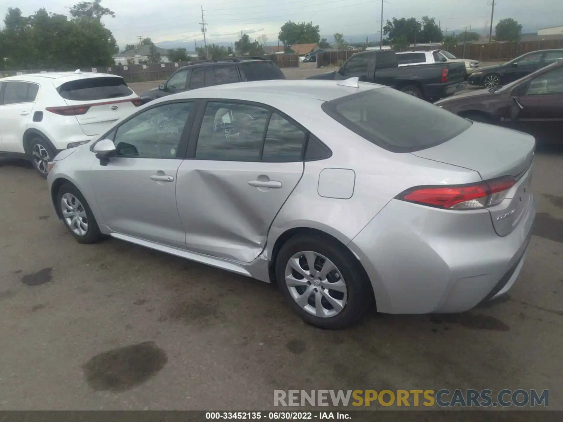 3 Photograph of a damaged car 5YFEPMAE0MP234847 TOYOTA COROLLA 2021