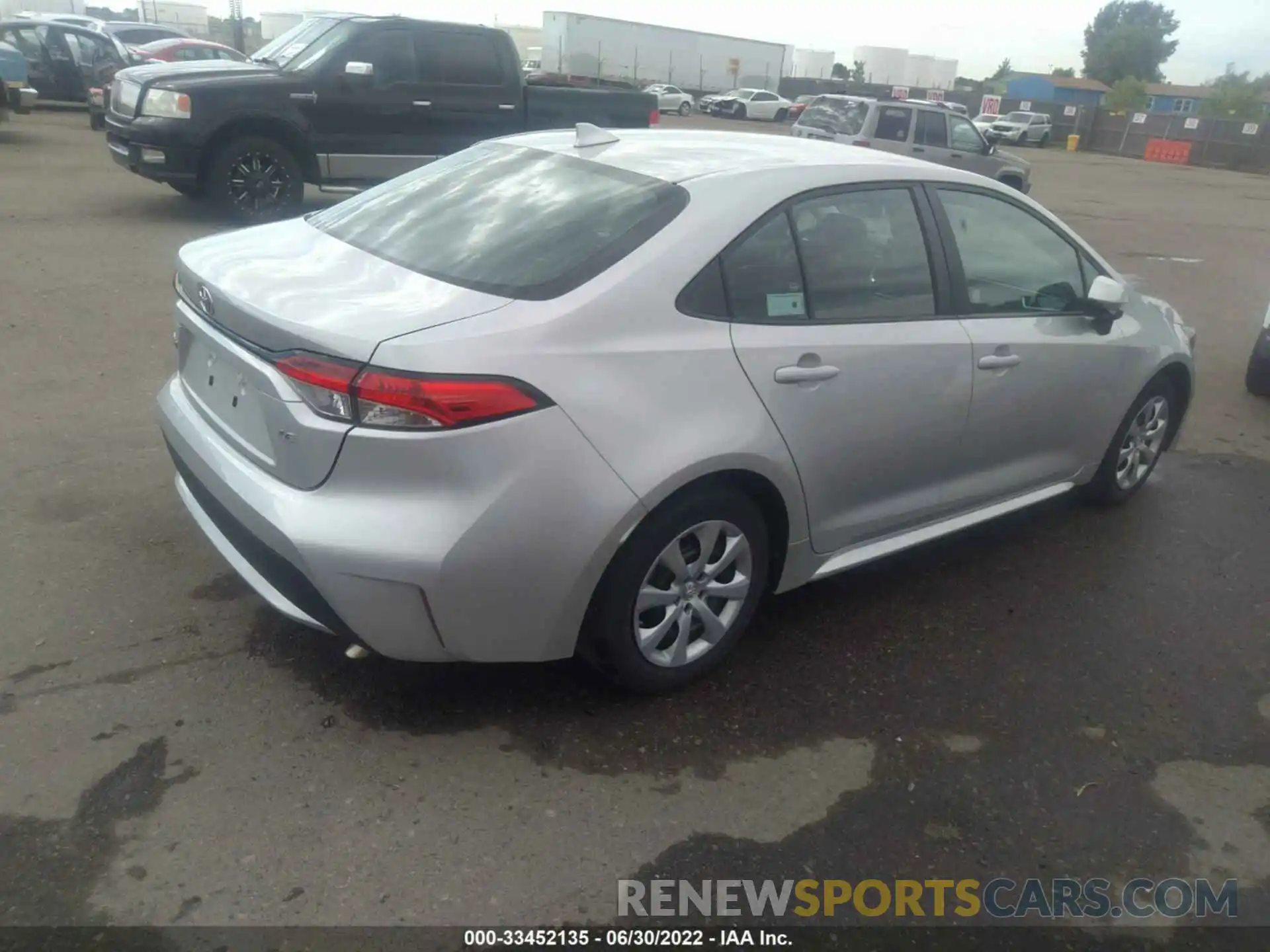 4 Photograph of a damaged car 5YFEPMAE0MP234847 TOYOTA COROLLA 2021