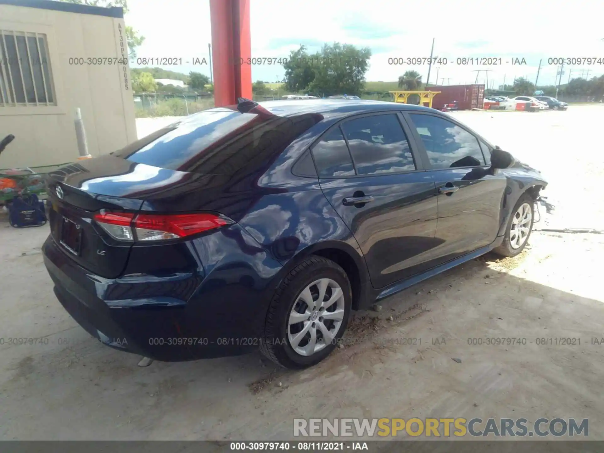 4 Photograph of a damaged car 5YFEPMAE0MP235500 TOYOTA COROLLA 2021