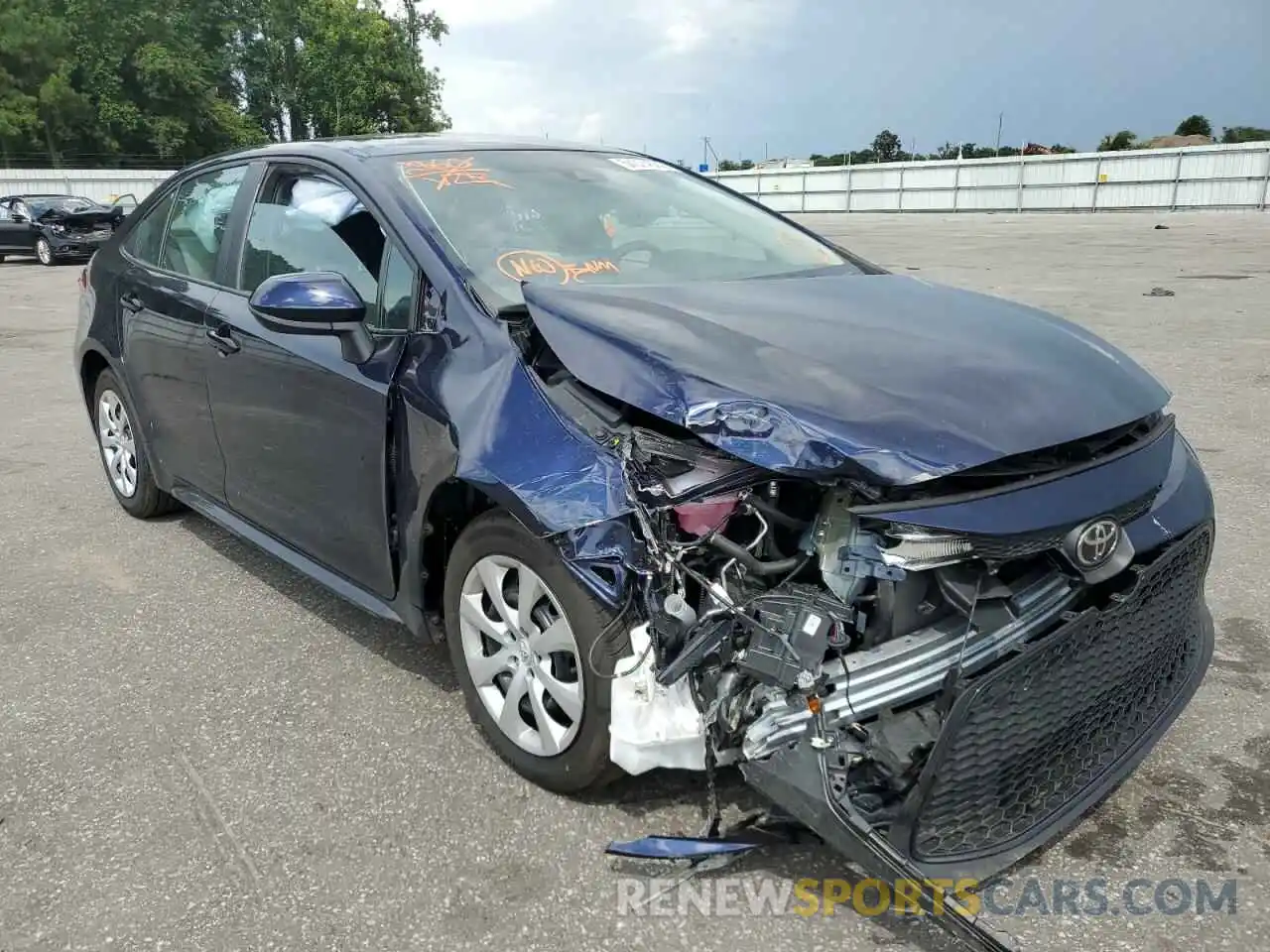 1 Photograph of a damaged car 5YFEPMAE0MP236761 TOYOTA COROLLA 2021