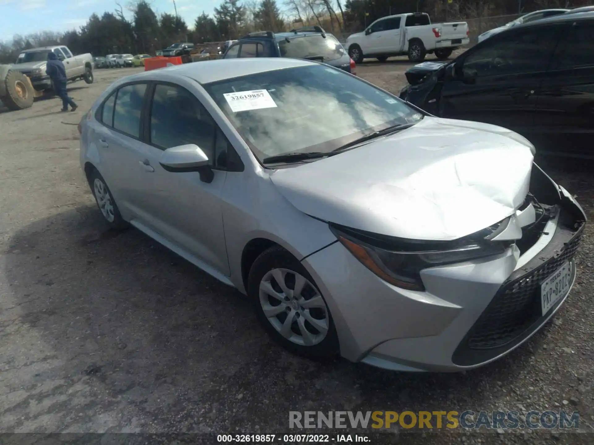 1 Photograph of a damaged car 5YFEPMAE0MP243810 TOYOTA COROLLA 2021