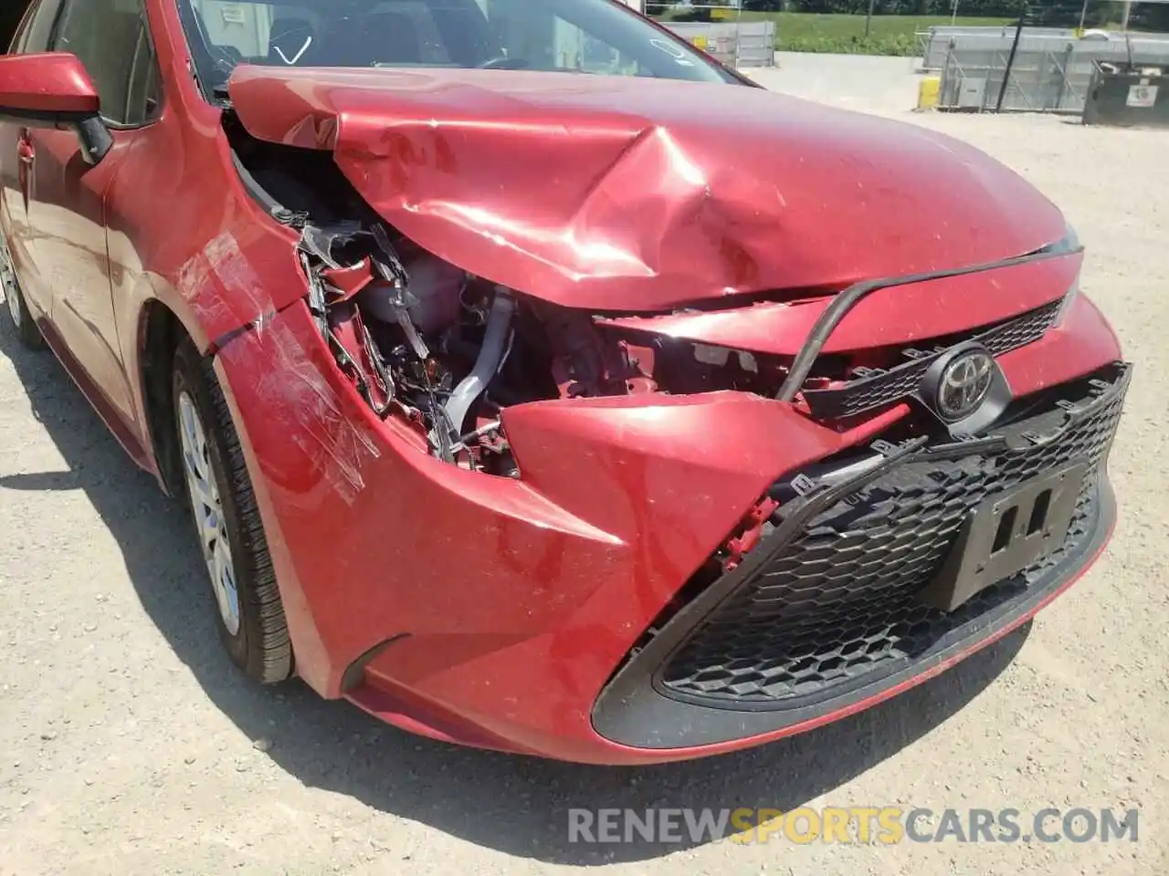 9 Photograph of a damaged car 5YFEPMAE0MP248182 TOYOTA COROLLA 2021