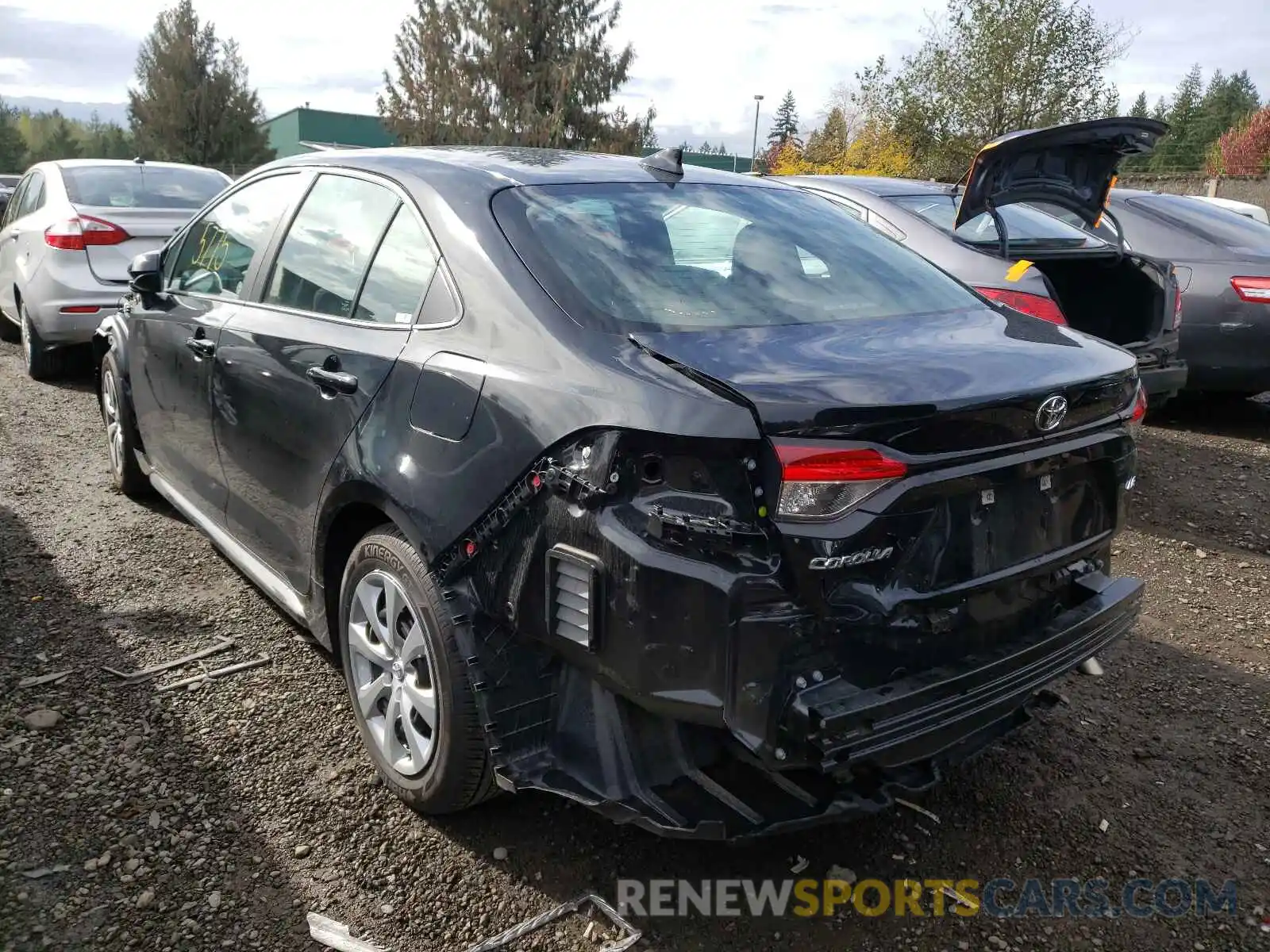 3 Photograph of a damaged car 5YFEPMAE0MP249168 TOYOTA COROLLA 2021