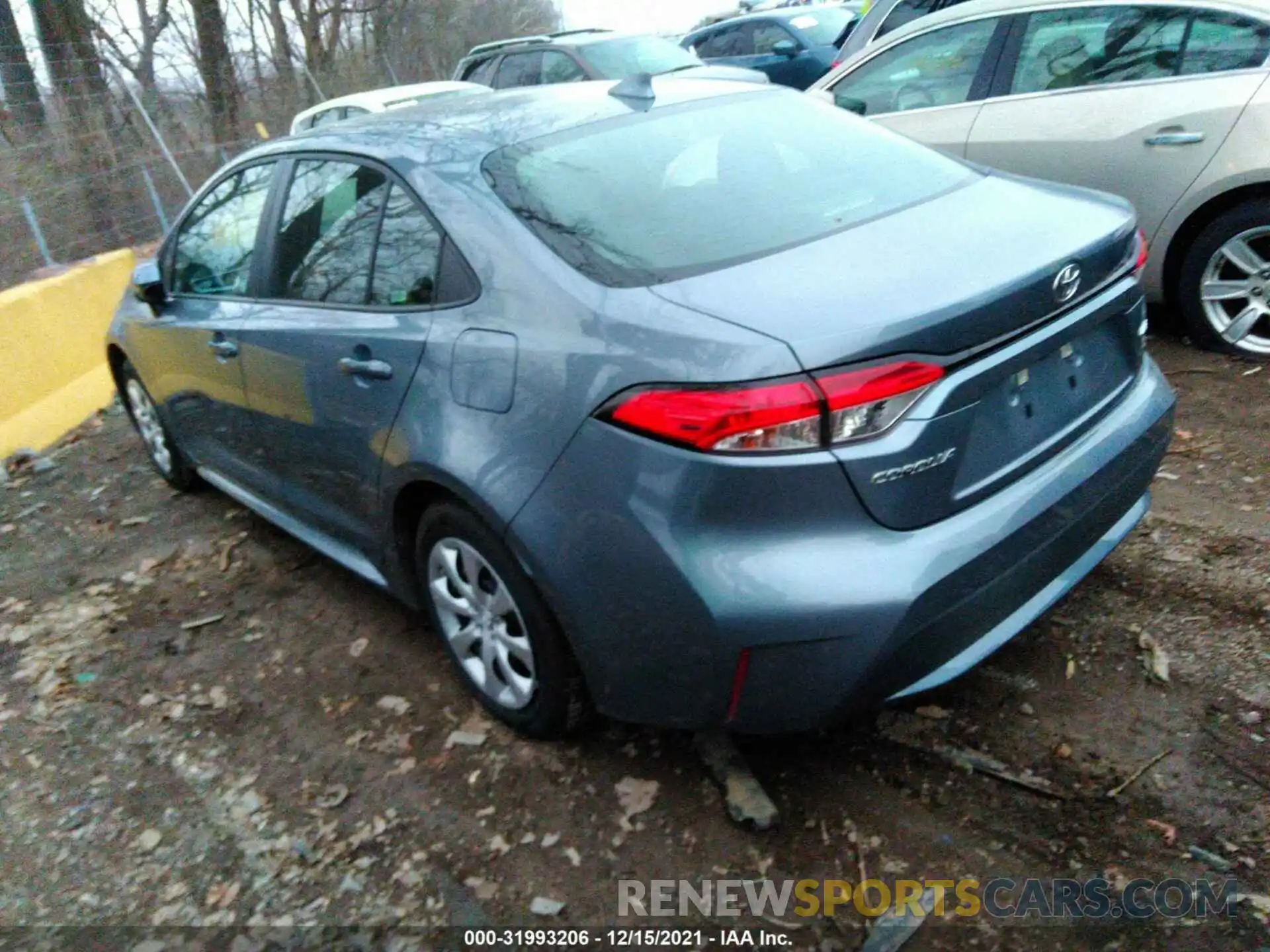 3 Photograph of a damaged car 5YFEPMAE0MP249803 TOYOTA COROLLA 2021