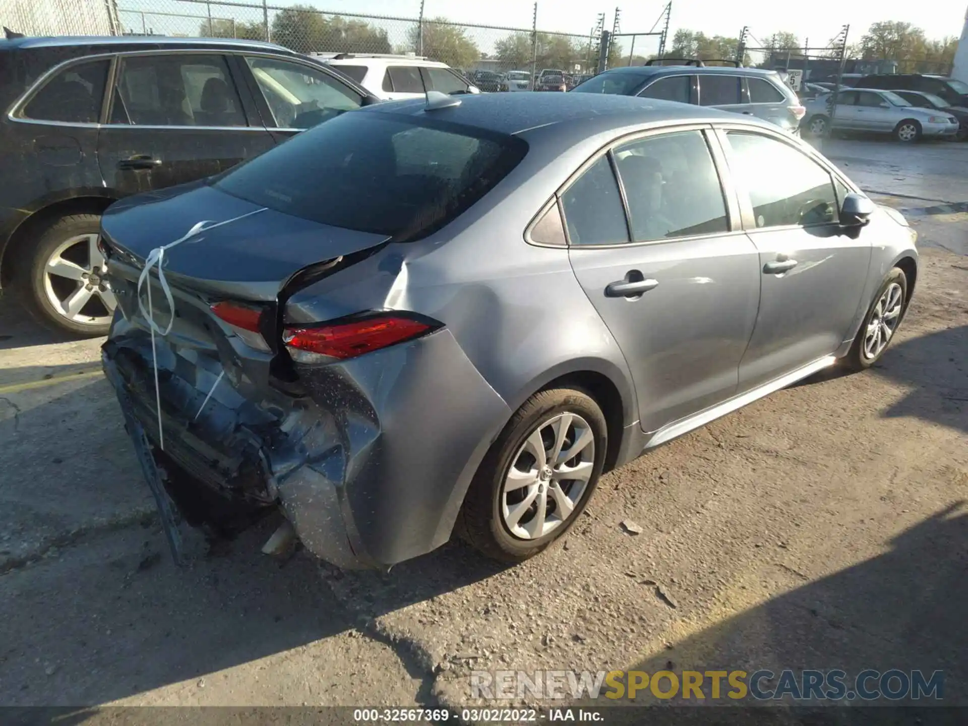 4 Photograph of a damaged car 5YFEPMAE0MP251874 TOYOTA COROLLA 2021