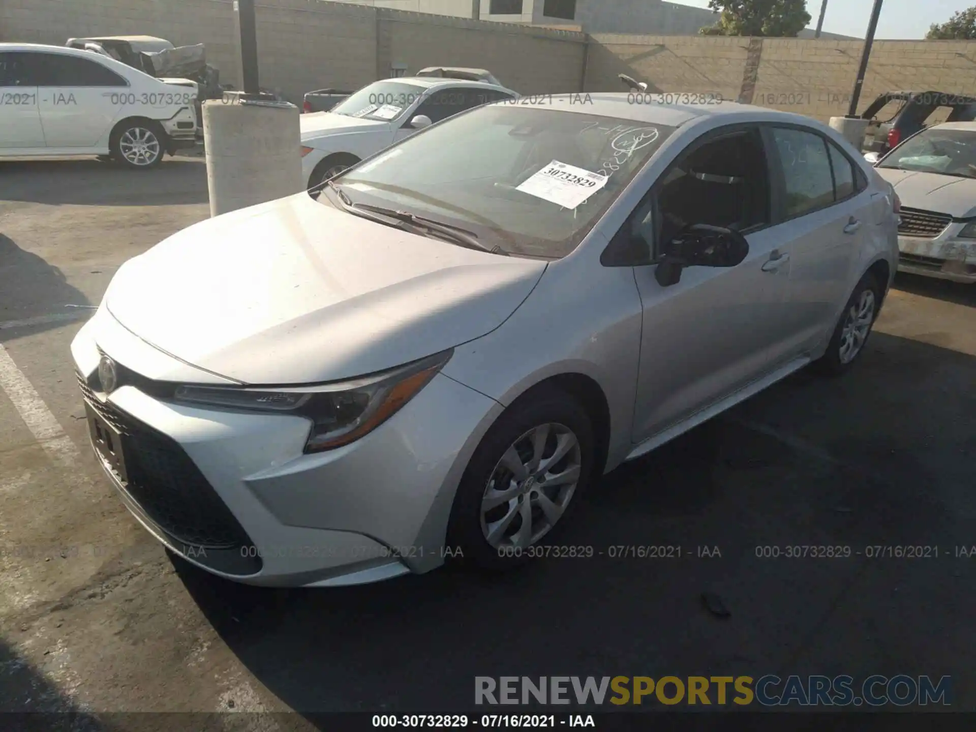 2 Photograph of a damaged car 5YFEPMAE0MP252054 TOYOTA COROLLA 2021