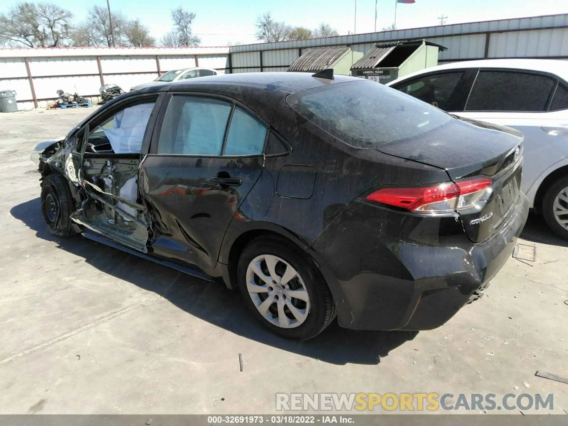 3 Photograph of a damaged car 5YFEPMAE0MP254046 TOYOTA COROLLA 2021