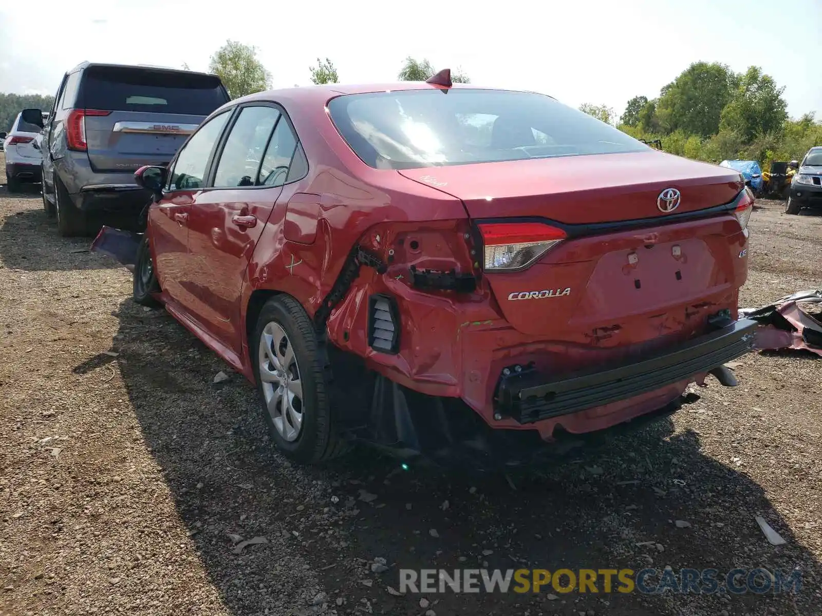 3 Photograph of a damaged car 5YFEPMAE0MP254211 TOYOTA COROLLA 2021