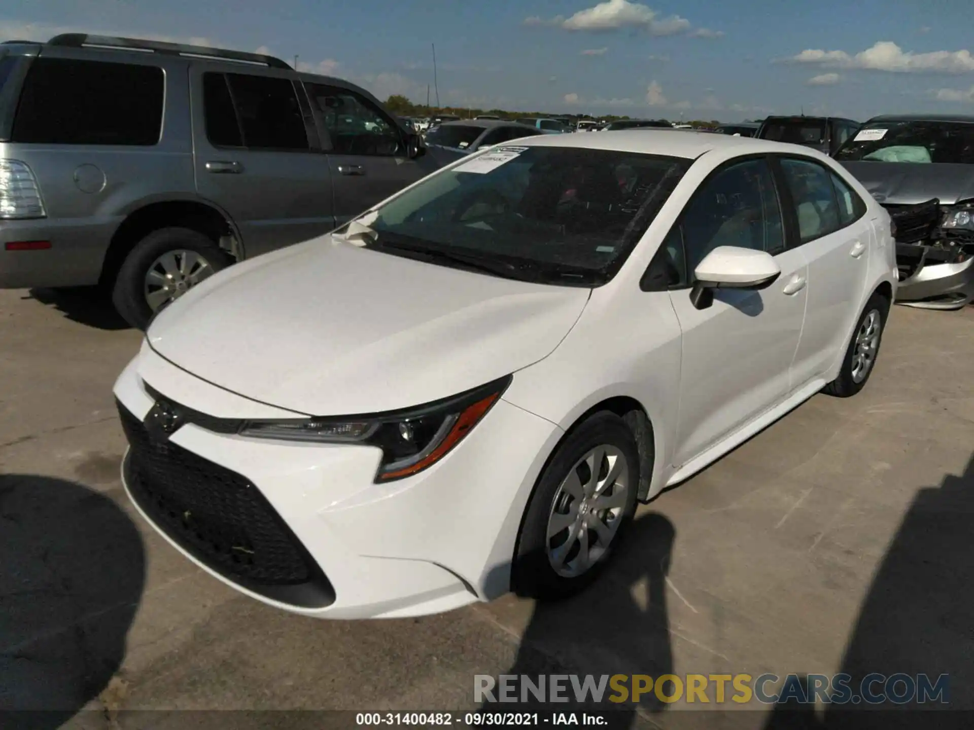 2 Photograph of a damaged car 5YFEPMAE0MP257111 TOYOTA COROLLA 2021