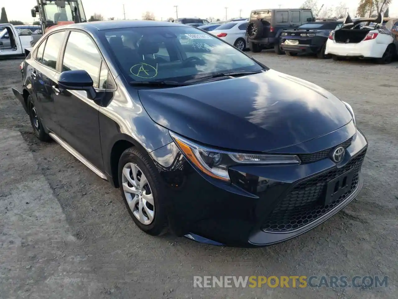 1 Photograph of a damaged car 5YFEPMAE0MP262888 TOYOTA COROLLA 2021