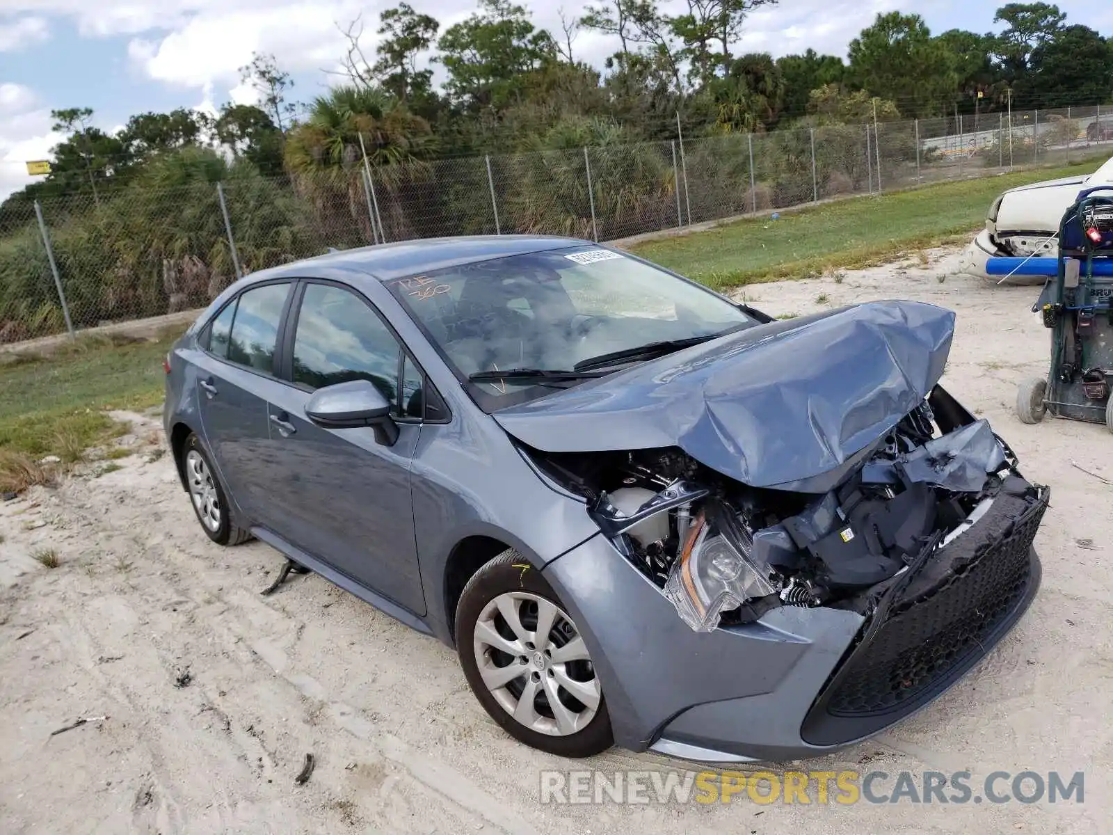 1 Photograph of a damaged car 5YFEPMAE0MP267735 TOYOTA COROLLA 2021