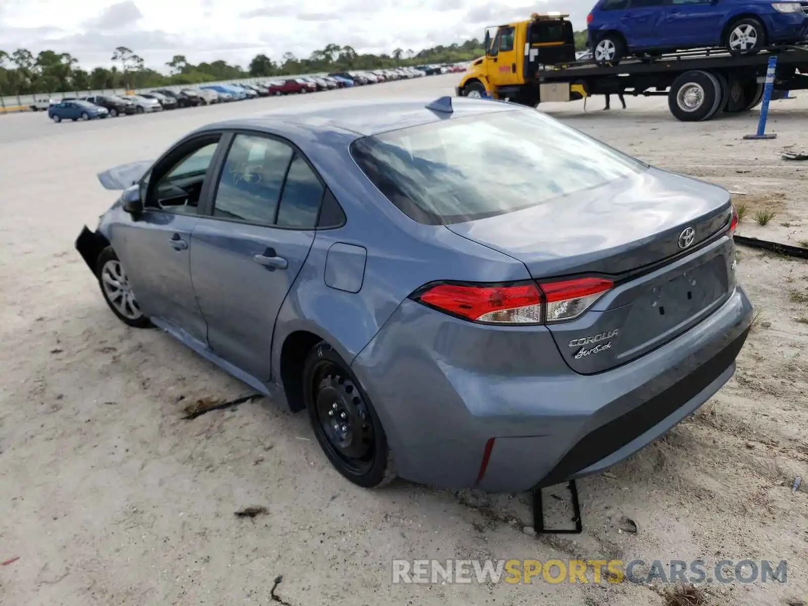 3 Photograph of a damaged car 5YFEPMAE0MP267735 TOYOTA COROLLA 2021