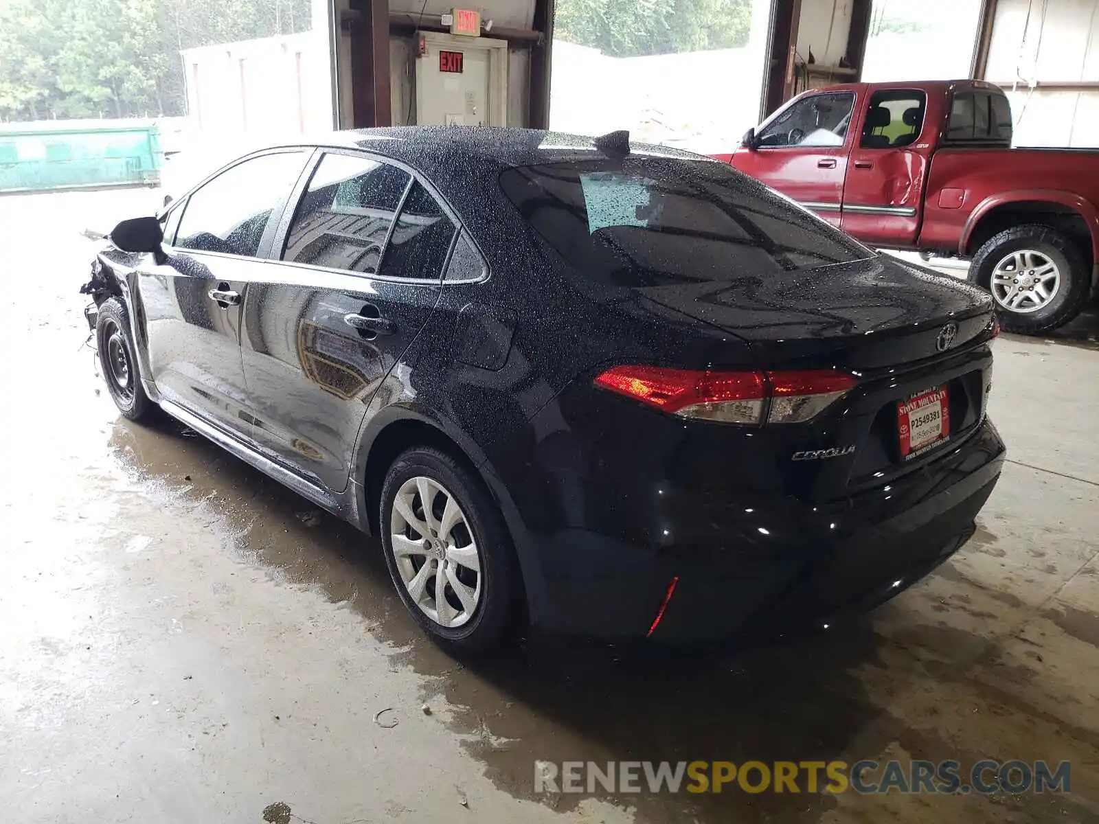 3 Photograph of a damaged car 5YFEPMAE0MP269744 TOYOTA COROLLA 2021