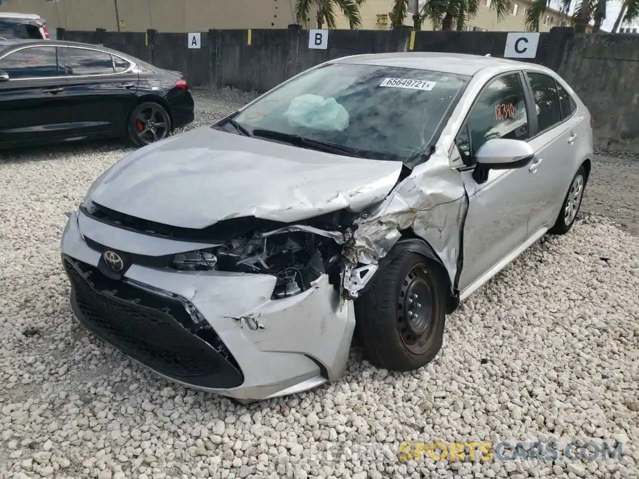 2 Photograph of a damaged car 5YFEPMAE1MP148351 TOYOTA COROLLA 2021