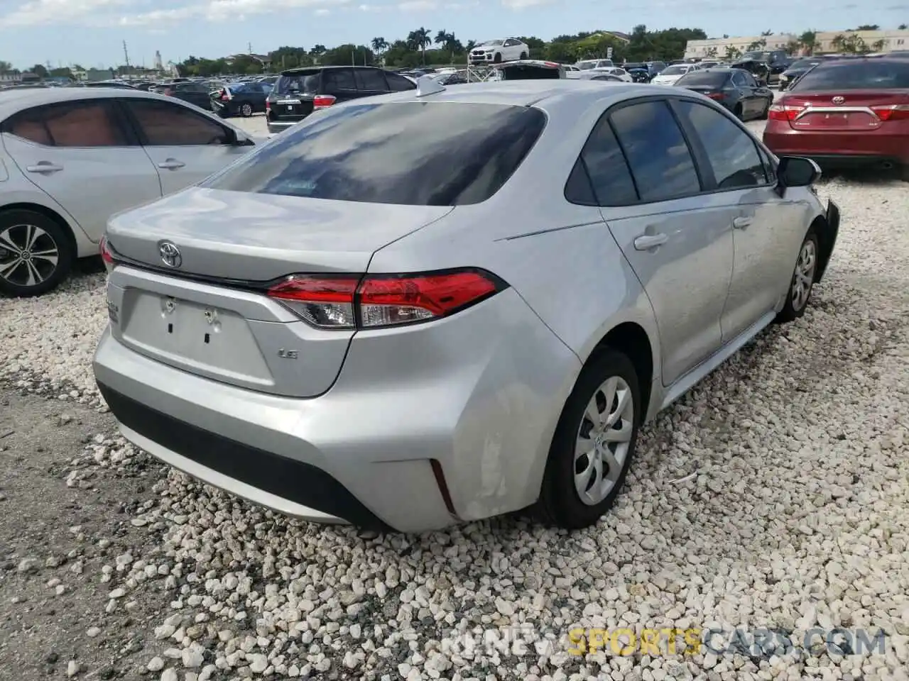 4 Photograph of a damaged car 5YFEPMAE1MP148351 TOYOTA COROLLA 2021