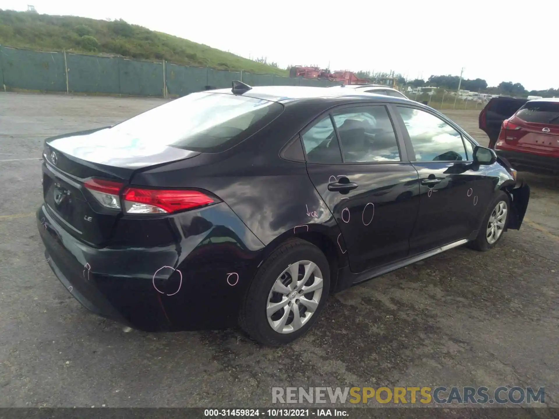 4 Photograph of a damaged car 5YFEPMAE1MP149435 TOYOTA COROLLA 2021