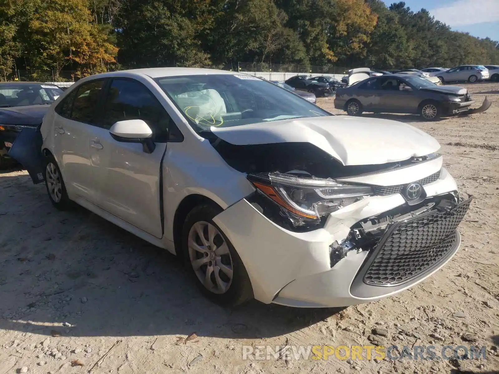 1 Photograph of a damaged car 5YFEPMAE1MP151119 TOYOTA COROLLA 2021