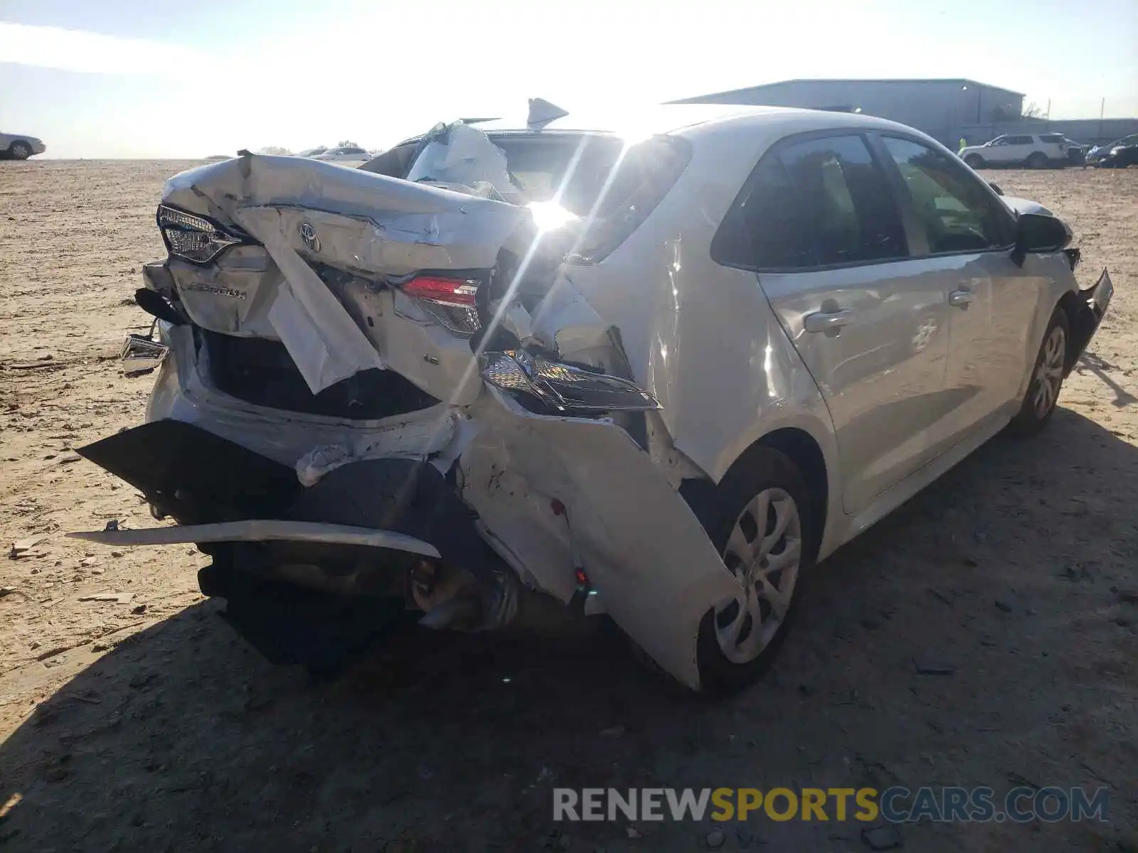 4 Photograph of a damaged car 5YFEPMAE1MP151119 TOYOTA COROLLA 2021