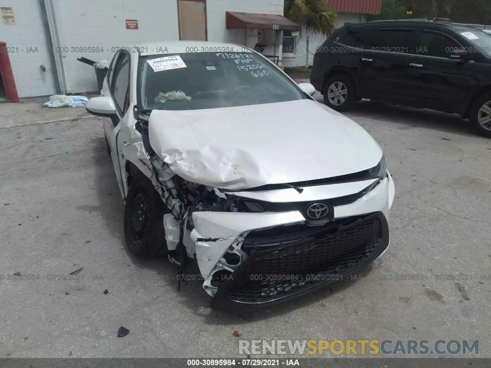 6 Photograph of a damaged car 5YFEPMAE1MP152061 TOYOTA COROLLA 2021