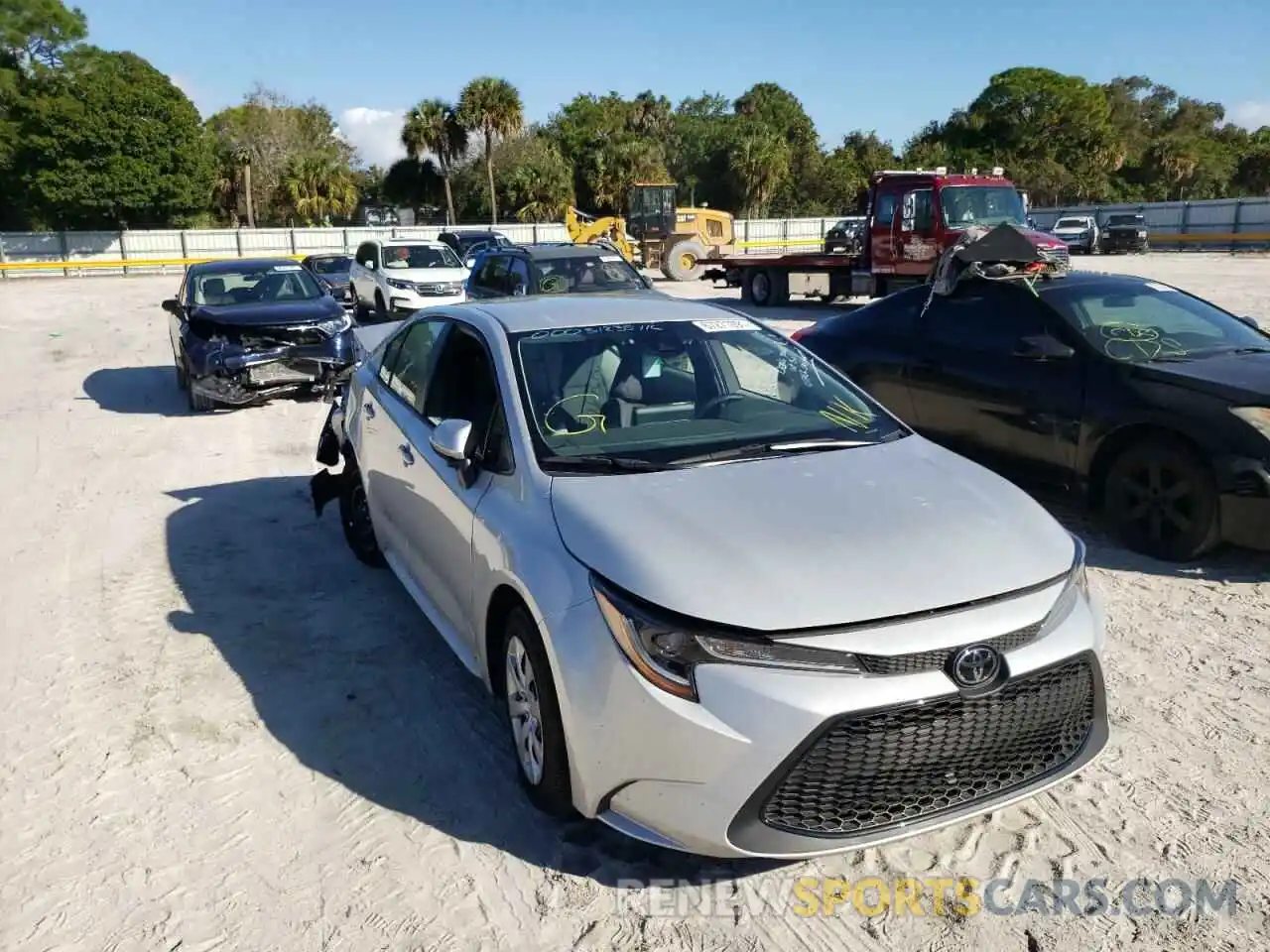 1 Photograph of a damaged car 5YFEPMAE1MP152867 TOYOTA COROLLA 2021