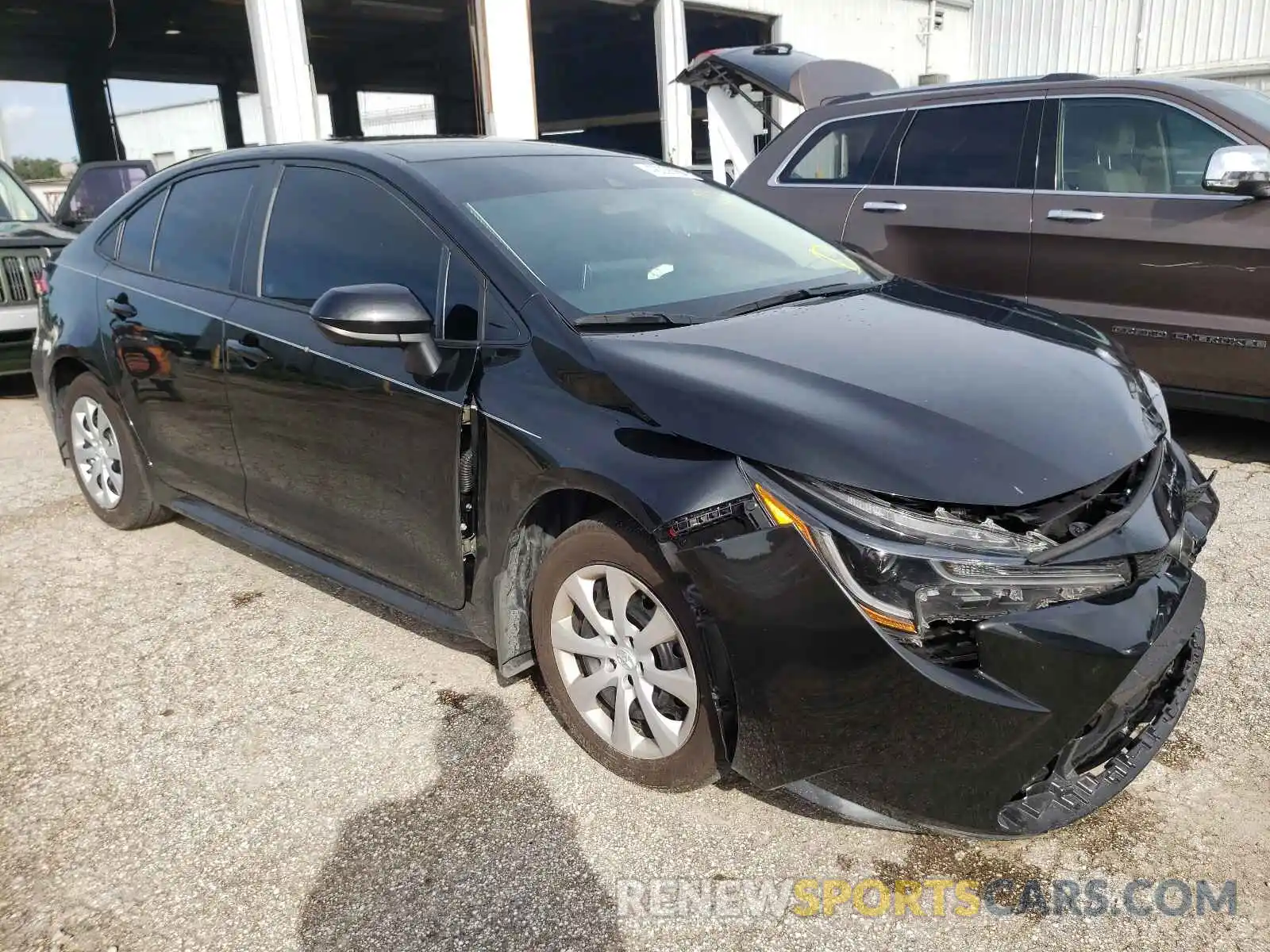 1 Photograph of a damaged car 5YFEPMAE1MP152965 TOYOTA COROLLA 2021