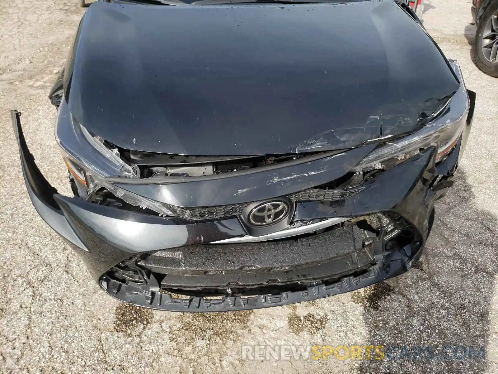 9 Photograph of a damaged car 5YFEPMAE1MP152965 TOYOTA COROLLA 2021