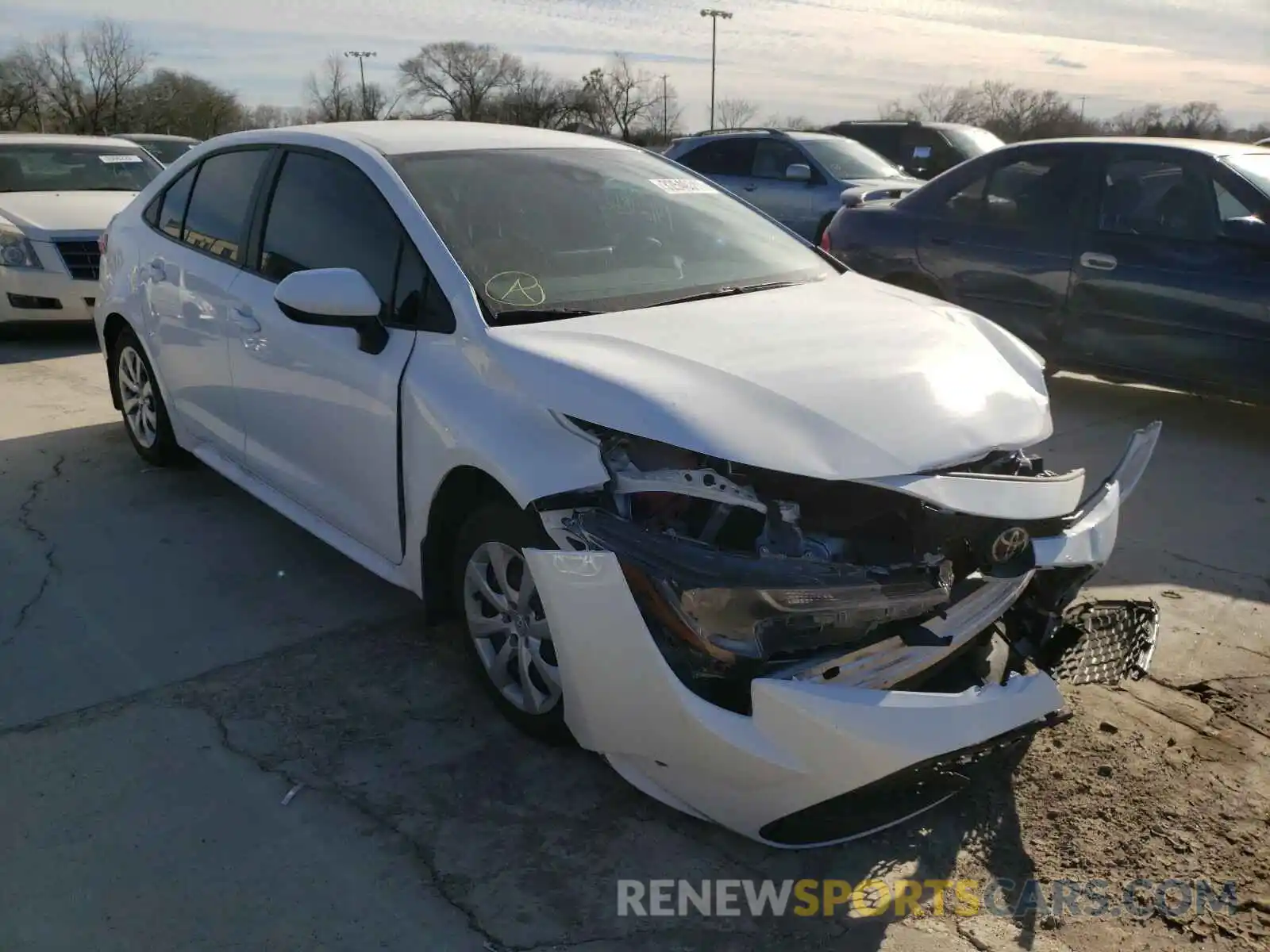 1 Photograph of a damaged car 5YFEPMAE1MP157602 TOYOTA COROLLA 2021