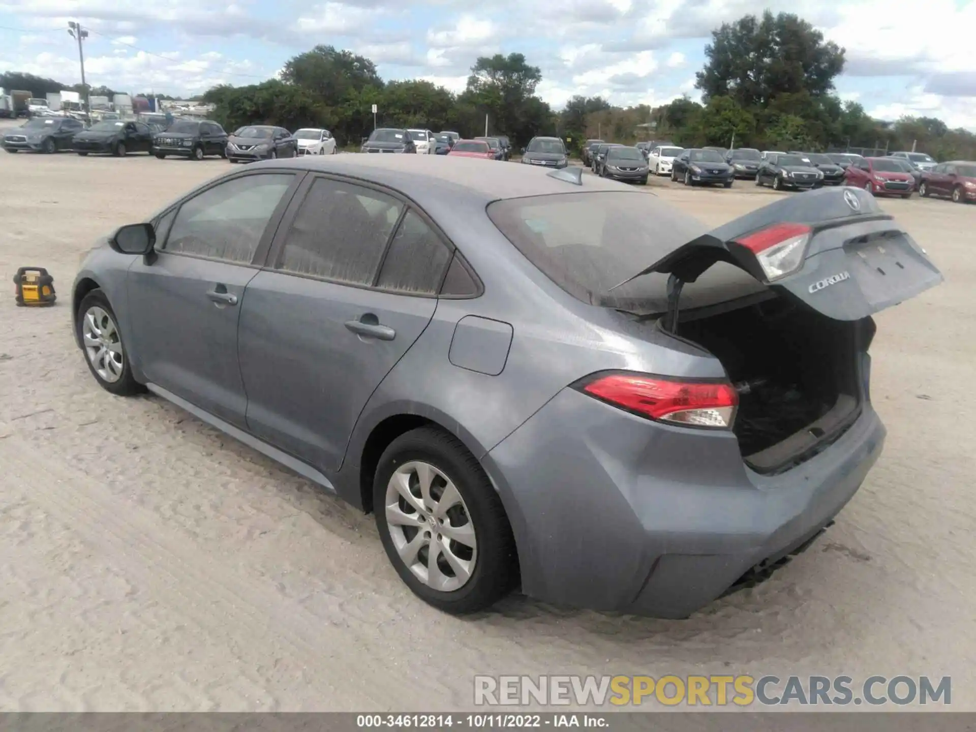 3 Photograph of a damaged car 5YFEPMAE1MP157650 TOYOTA COROLLA 2021