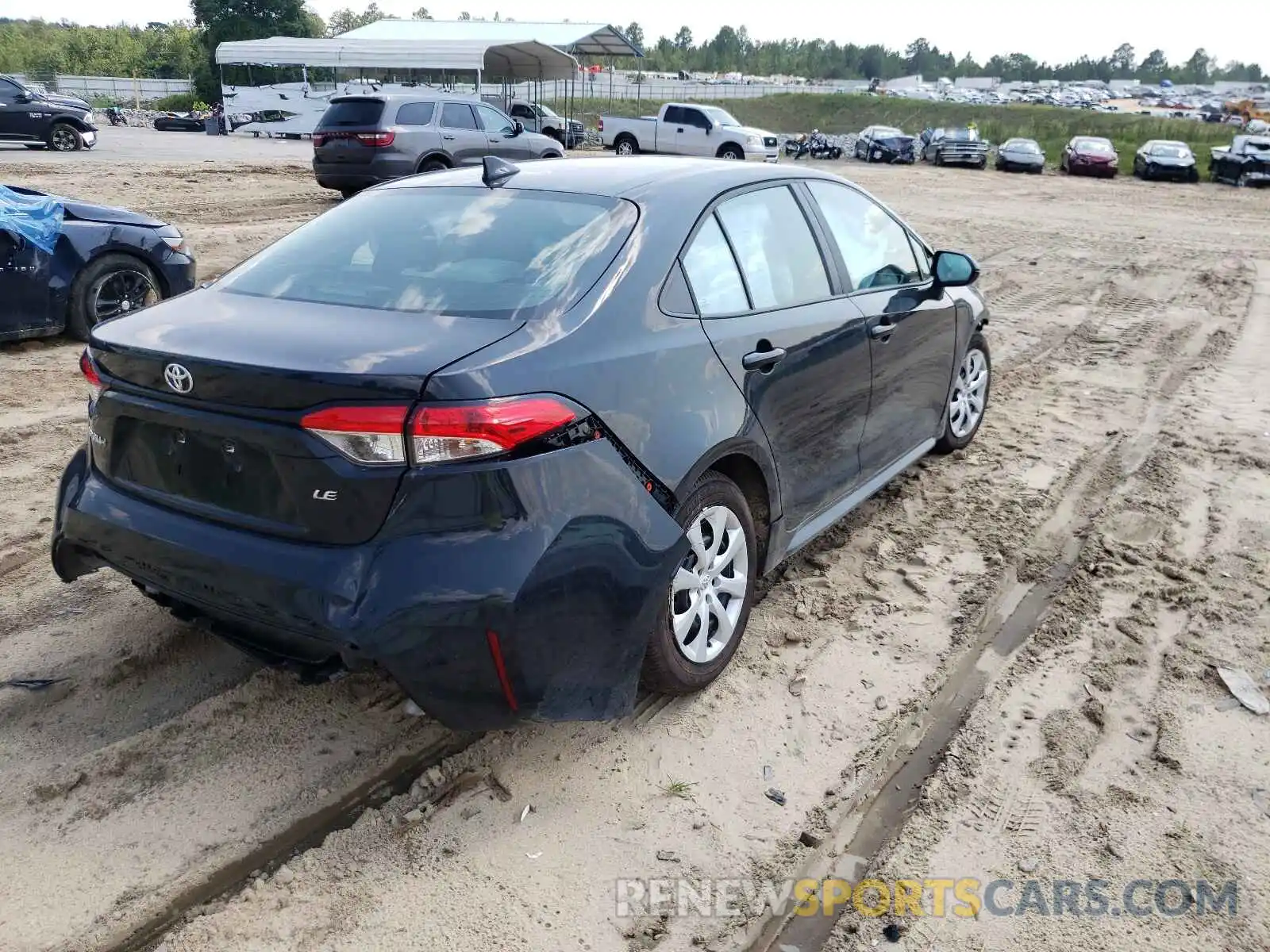 4 Photograph of a damaged car 5YFEPMAE1MP163917 TOYOTA COROLLA 2021