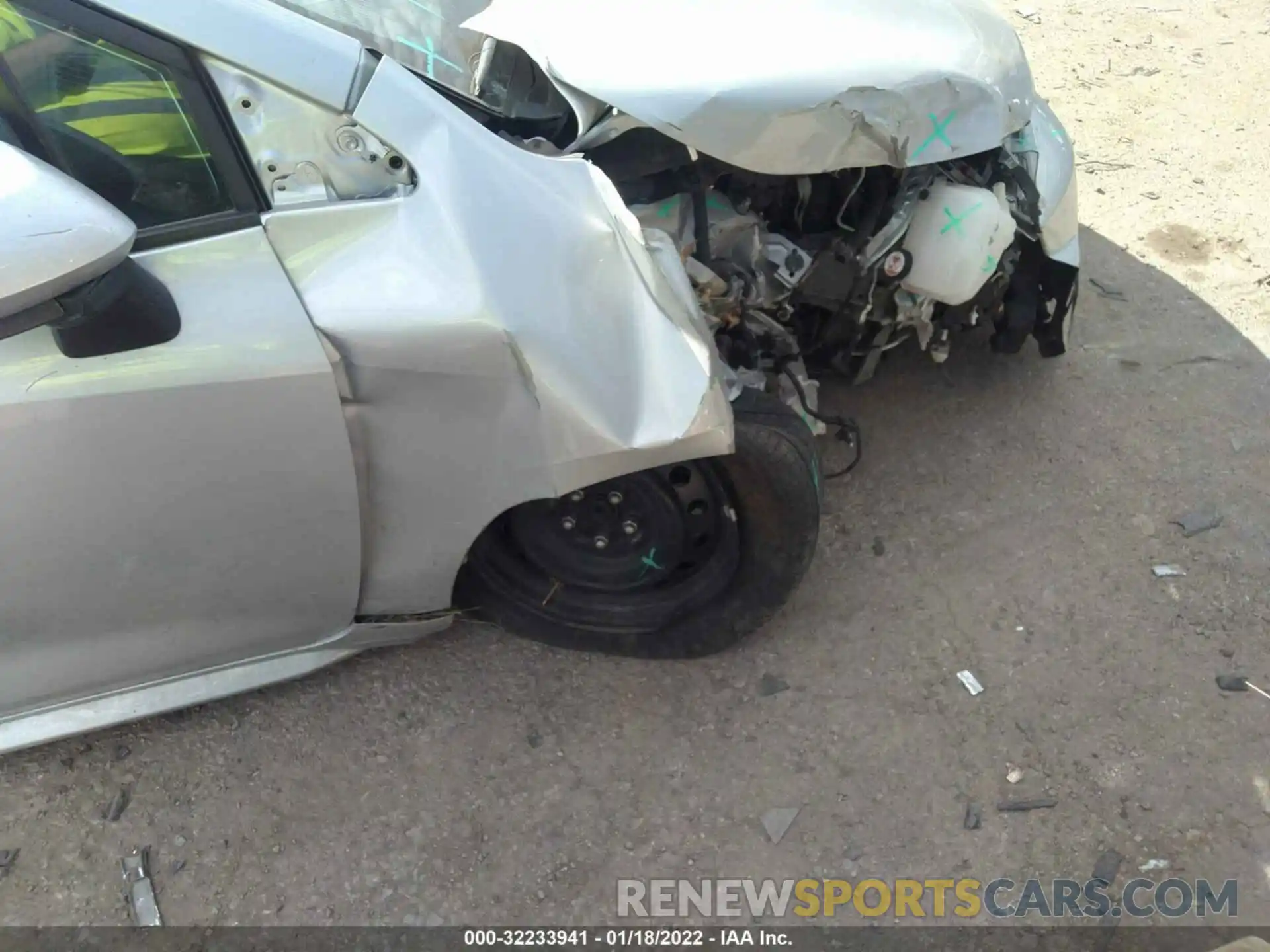 6 Photograph of a damaged car 5YFEPMAE1MP164727 TOYOTA COROLLA 2021