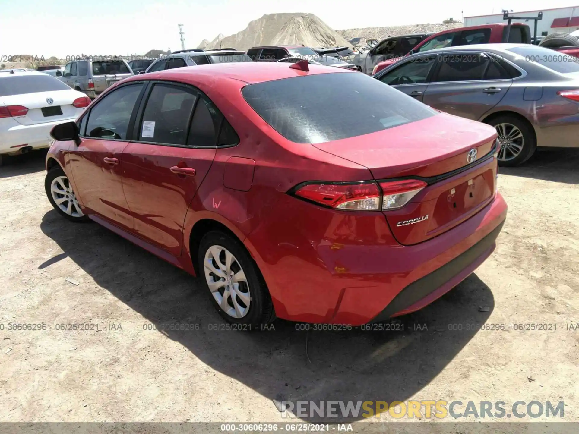 3 Photograph of a damaged car 5YFEPMAE1MP166266 TOYOTA COROLLA 2021