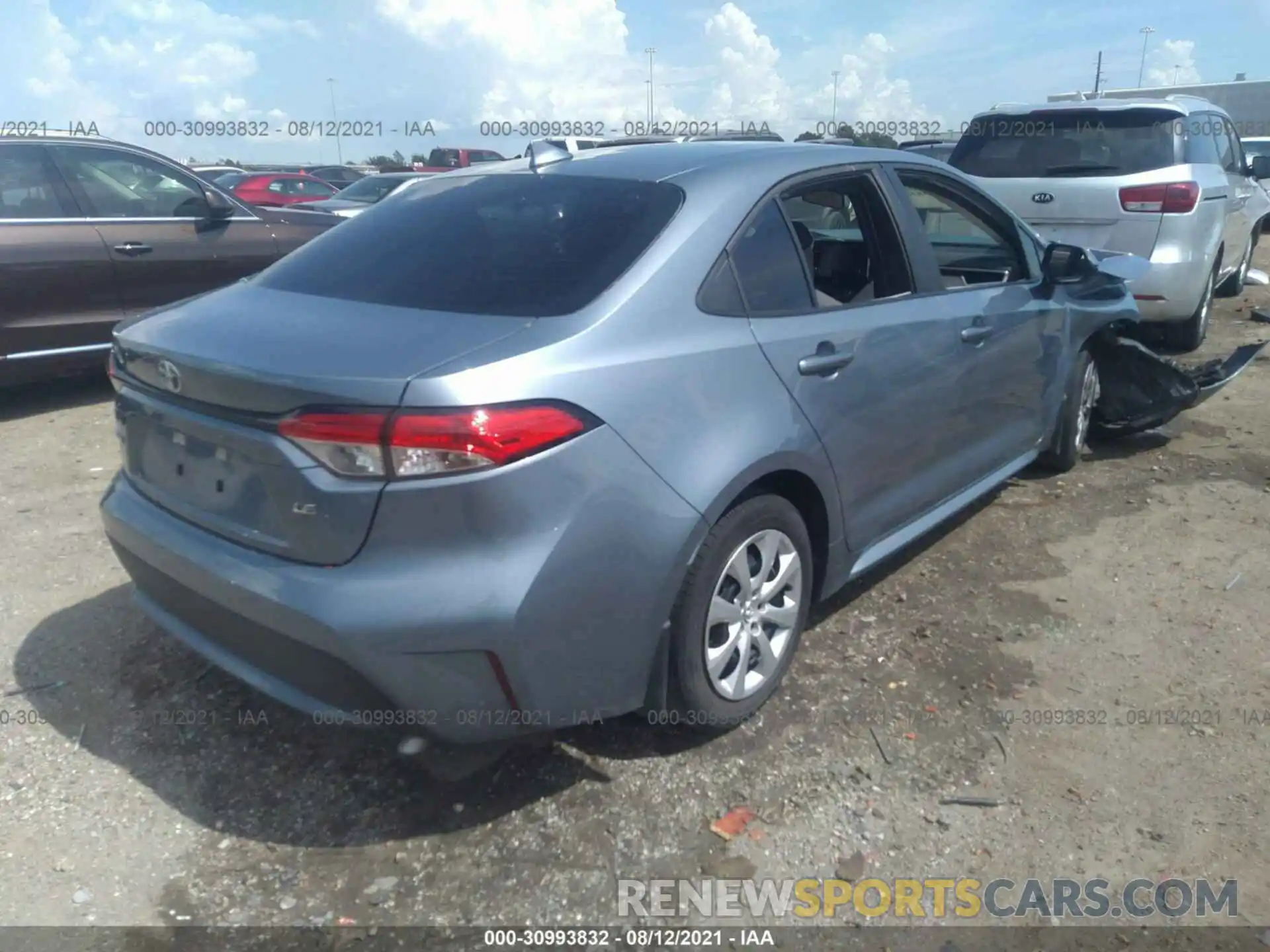 4 Photograph of a damaged car 5YFEPMAE1MP166381 TOYOTA COROLLA 2021