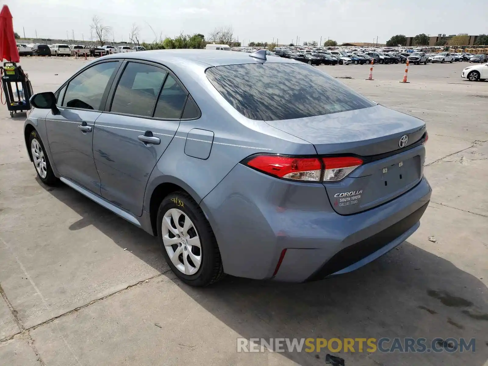 3 Photograph of a damaged car 5YFEPMAE1MP167532 TOYOTA COROLLA 2021