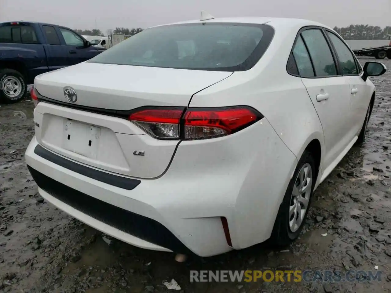 4 Photograph of a damaged car 5YFEPMAE1MP171113 TOYOTA COROLLA 2021