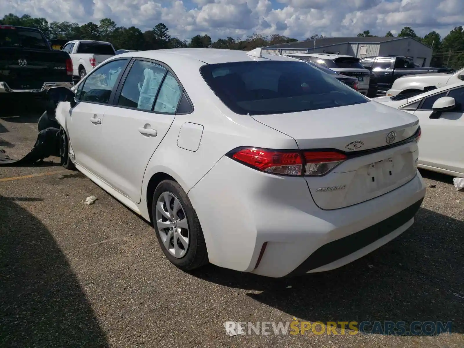 3 Photograph of a damaged car 5YFEPMAE1MP172228 TOYOTA COROLLA 2021