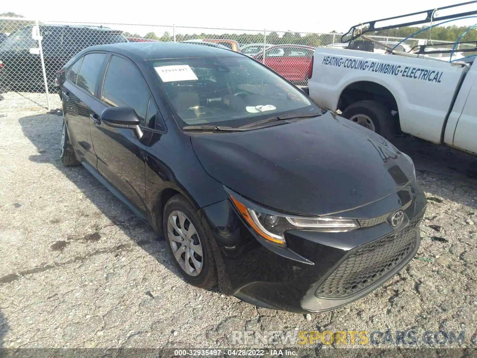 1 Photograph of a damaged car 5YFEPMAE1MP173203 TOYOTA COROLLA 2021