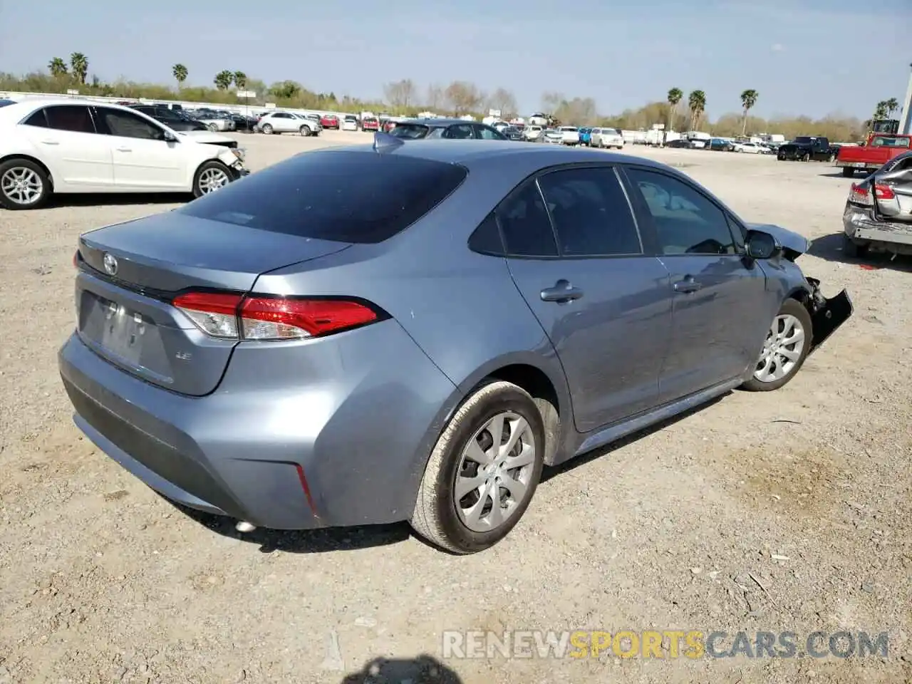 4 Photograph of a damaged car 5YFEPMAE1MP173539 TOYOTA COROLLA 2021