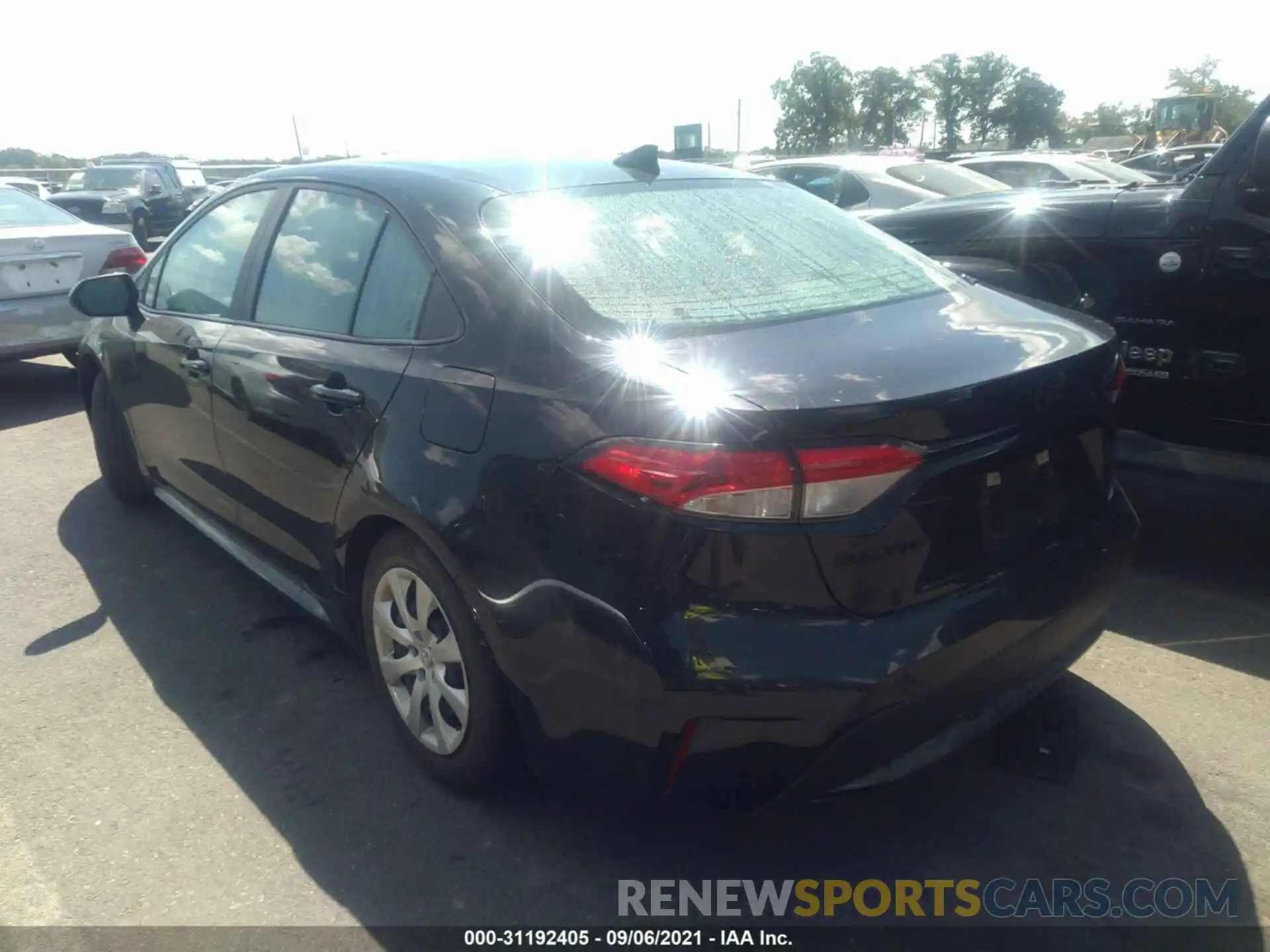 3 Photograph of a damaged car 5YFEPMAE1MP173587 TOYOTA COROLLA 2021